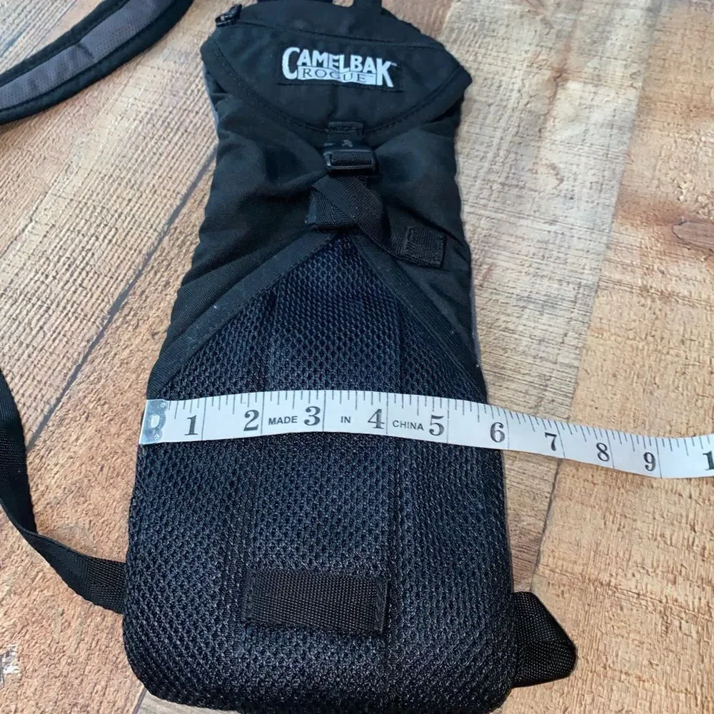 Camelbak Black Rogue Backpack Hiking Camping Running Black no bladder
